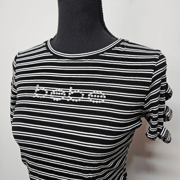 Striped Black and White Top with BEBE Embellishments Size Medium - Picture 1 of 7